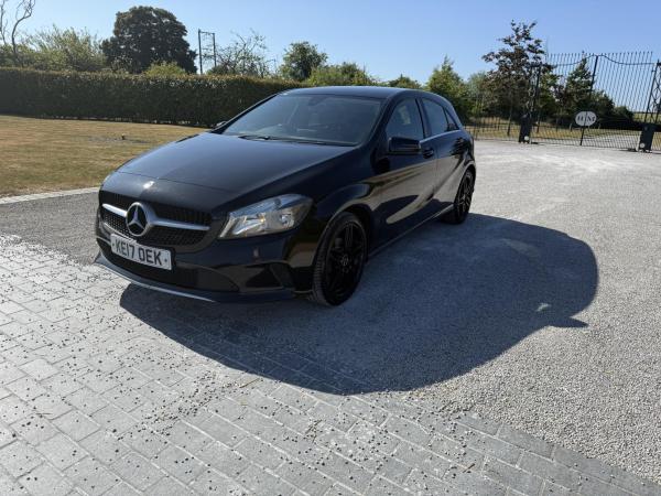Mercedes-Benz A Class 1.5 A180d Sport Hatchback 5dr Diesel Manual Euro 6 (s/s) (109 ps)