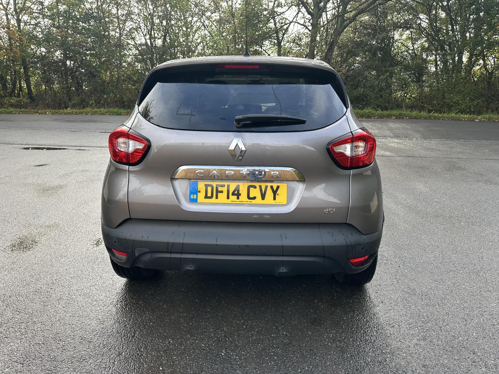 Renault Captur 1.5 dCi ENERGY Dynamique S MediaNav SUV 5dr Diesel Manual Euro 5 (s/s) (90 ps)