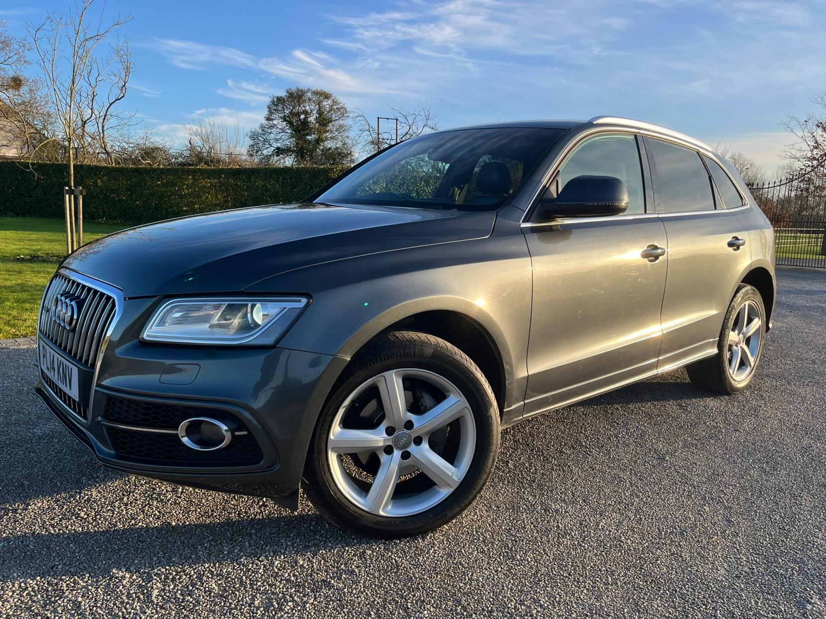 Audi Q5 2.0 TDI S line SUV 5dr Diesel S Tronic quattro Euro 5 (s/s) (177 ps)