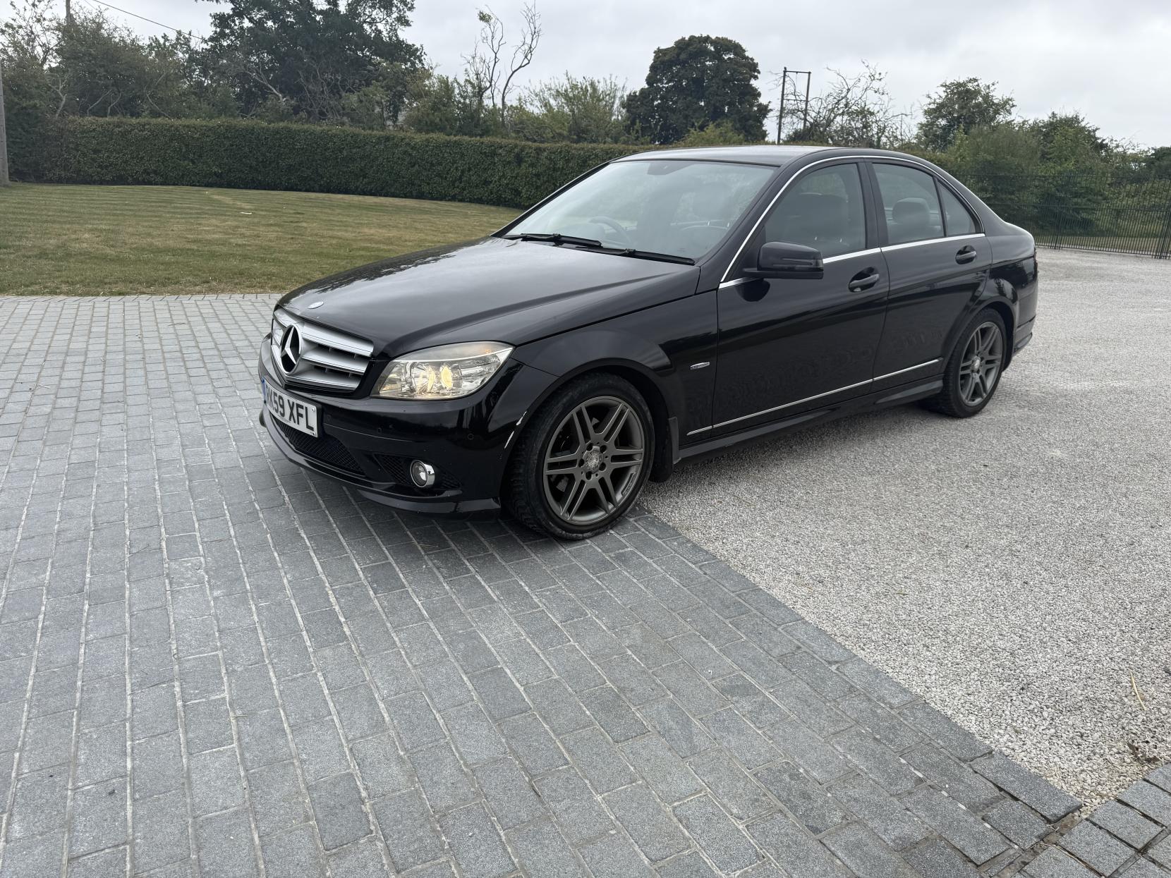 Mercedes-Benz C Class 2.1 C250 CDI BlueEfficiency Sport Saloon 4dr Diesel Auto Euro 5 (204 ps)