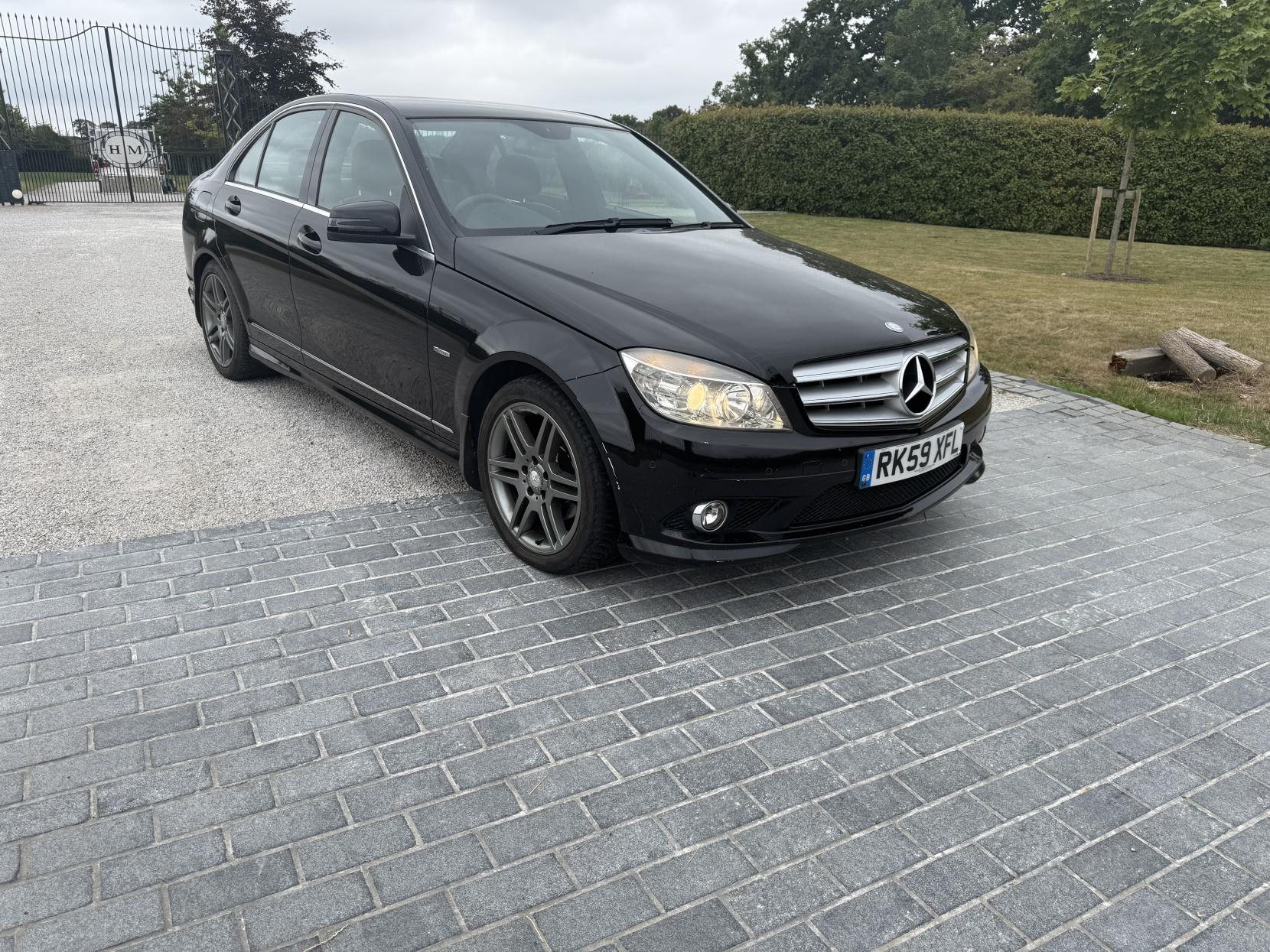 Mercedes-Benz C Class 2.1 C250 CDI BlueEfficiency Sport Saloon 4dr Diesel Auto Euro 5 (204 ps)