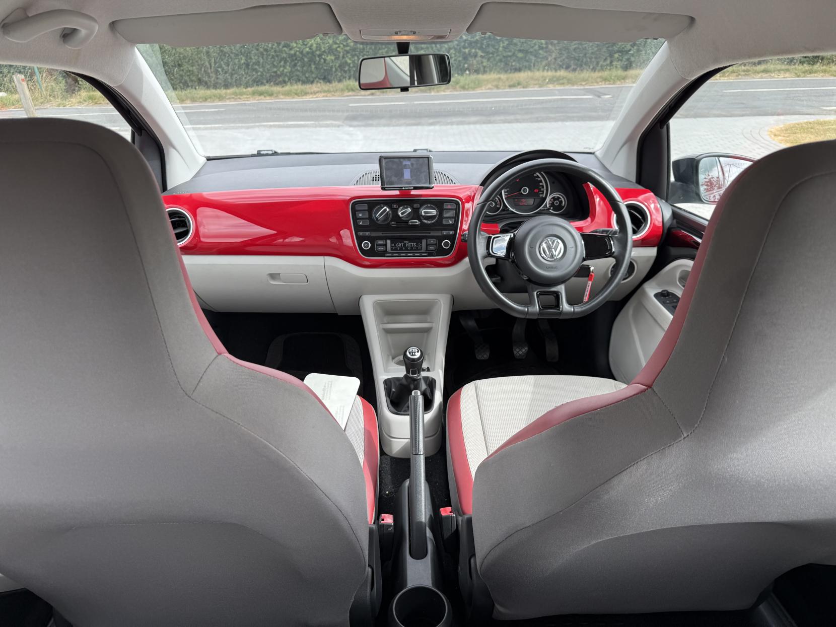 Volkswagen up! 1.0 High up! Hatchback 3dr Petrol Manual Euro 5 (75 ps)