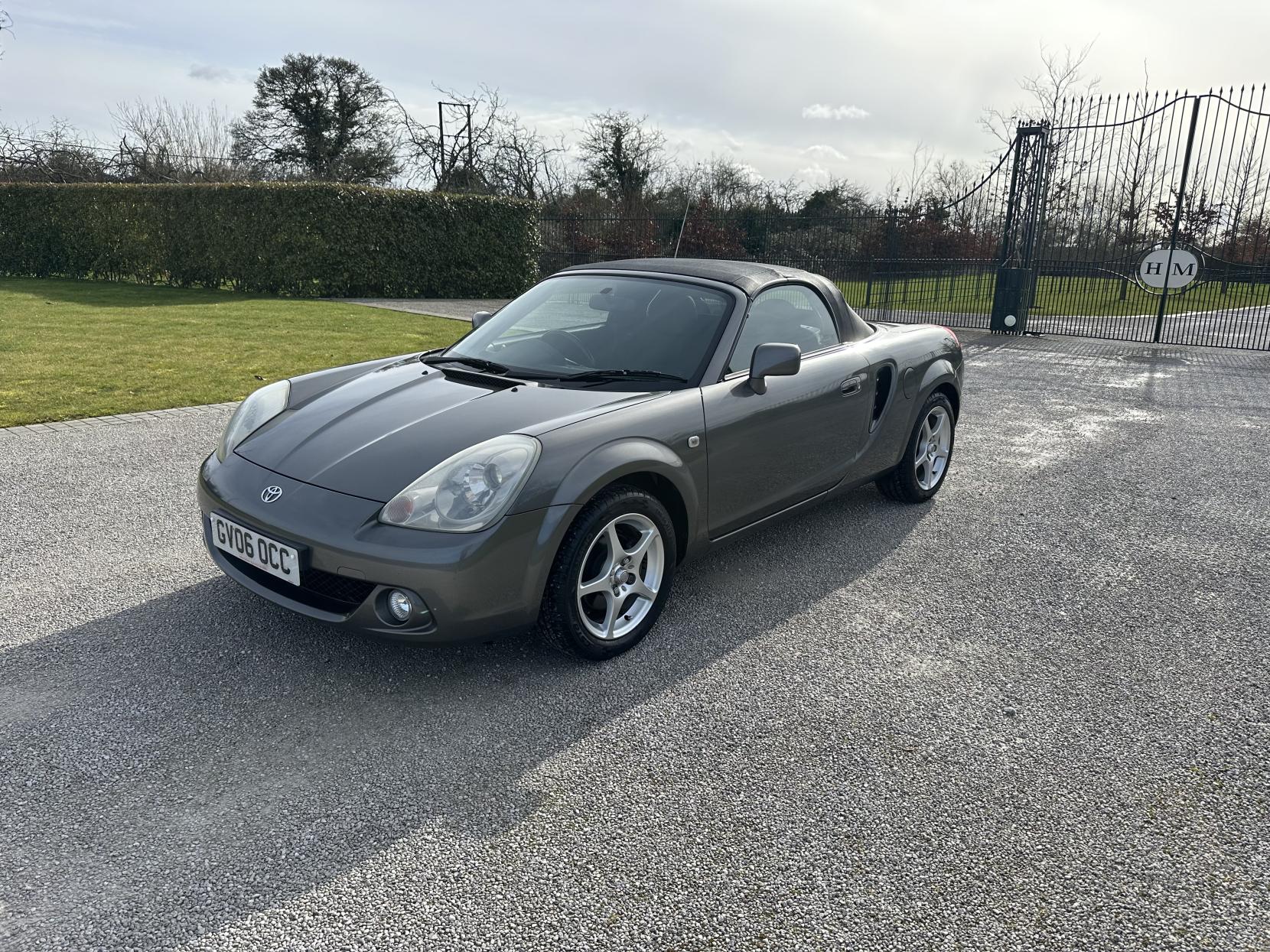 Toyota MR2 1.8 VVT-i Roadster Convertible 2dr Petrol Manual (178 g/km, 138 bhp)