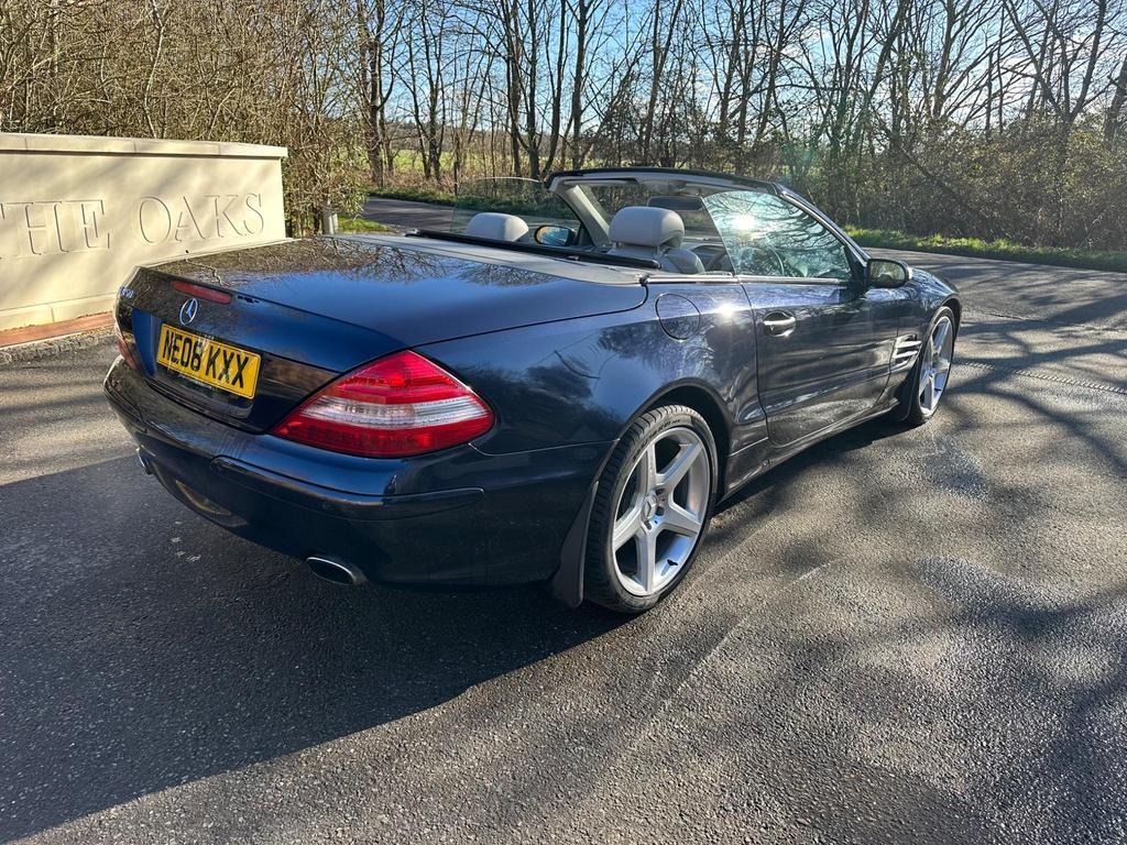 Mercedes-Benz SL 3.5 SL350 Convertible 2dr Petrol 7G-Tronic (246 g/km, 272 bhp)