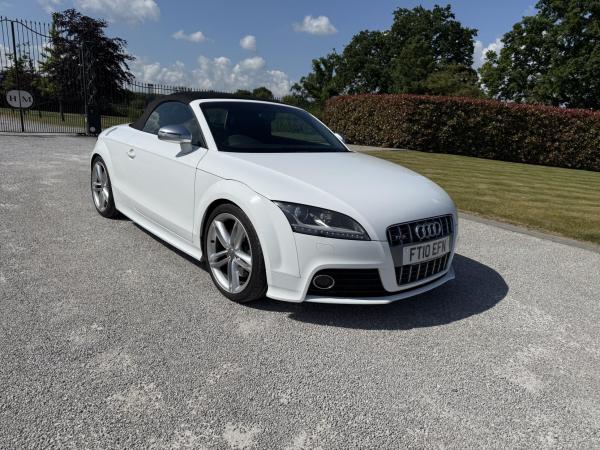 Audi TTS 2.0 TFSI Roadster 2dr Petrol S Tronic quattro Euro 5 (272 ps)
