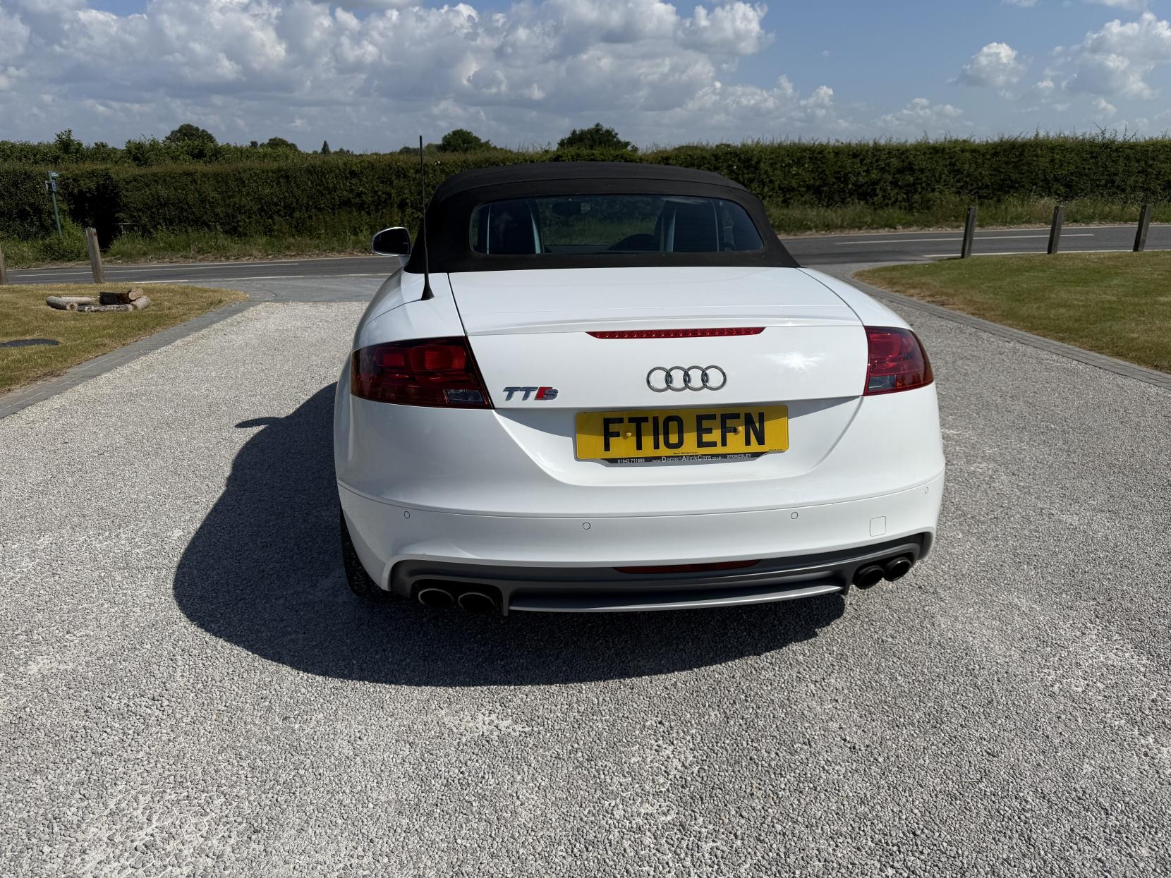Audi TTS 2.0 TFSI Roadster 2dr Petrol S Tronic quattro Euro 5 (272 ps)