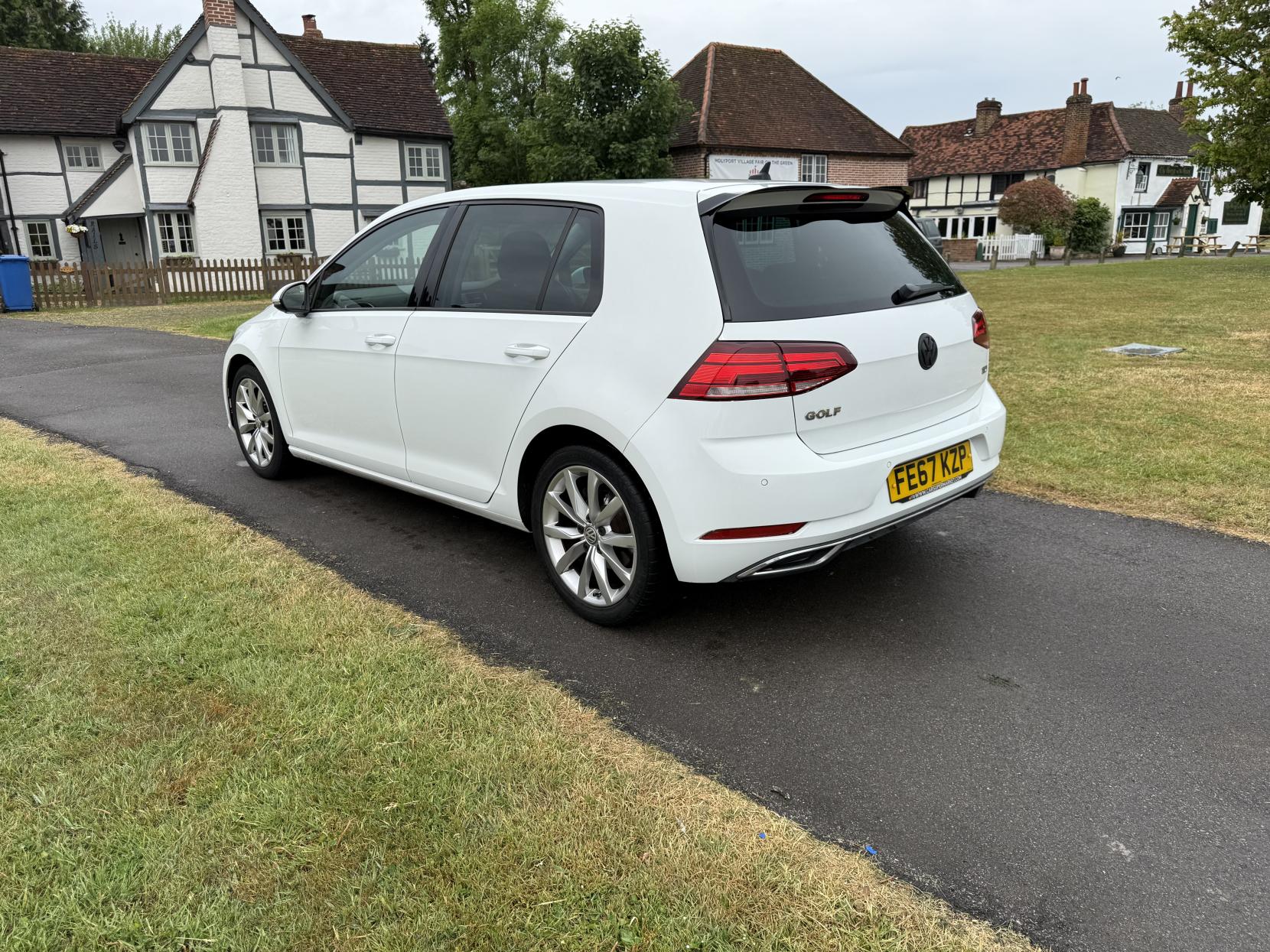 Volkswagen Golf 1.6 TDI BlueMotion Tech GT Hatchback 5dr Diesel DSG Euro 6 (s/s) (115 ps)