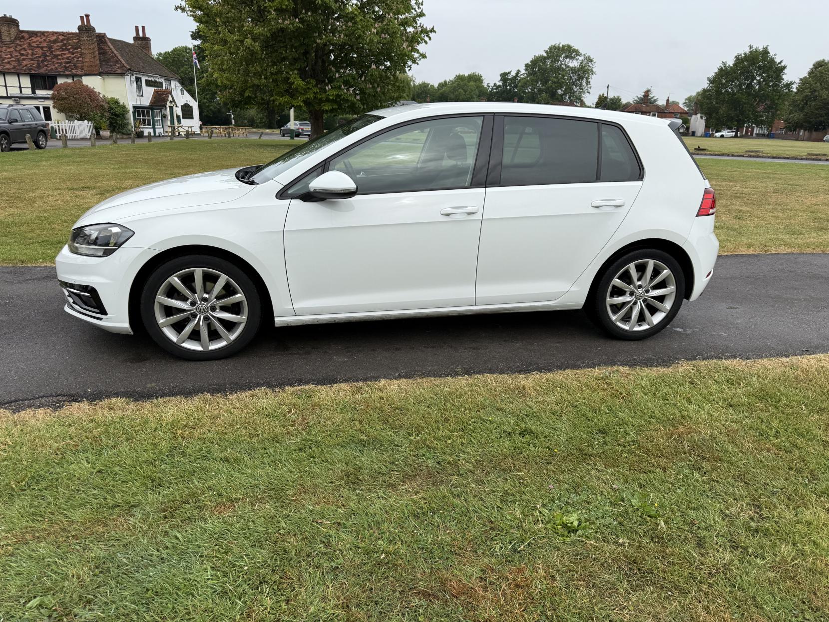 Volkswagen Golf 1.6 TDI BlueMotion Tech GT Hatchback 5dr Diesel DSG Euro 6 (s/s) (115 ps)