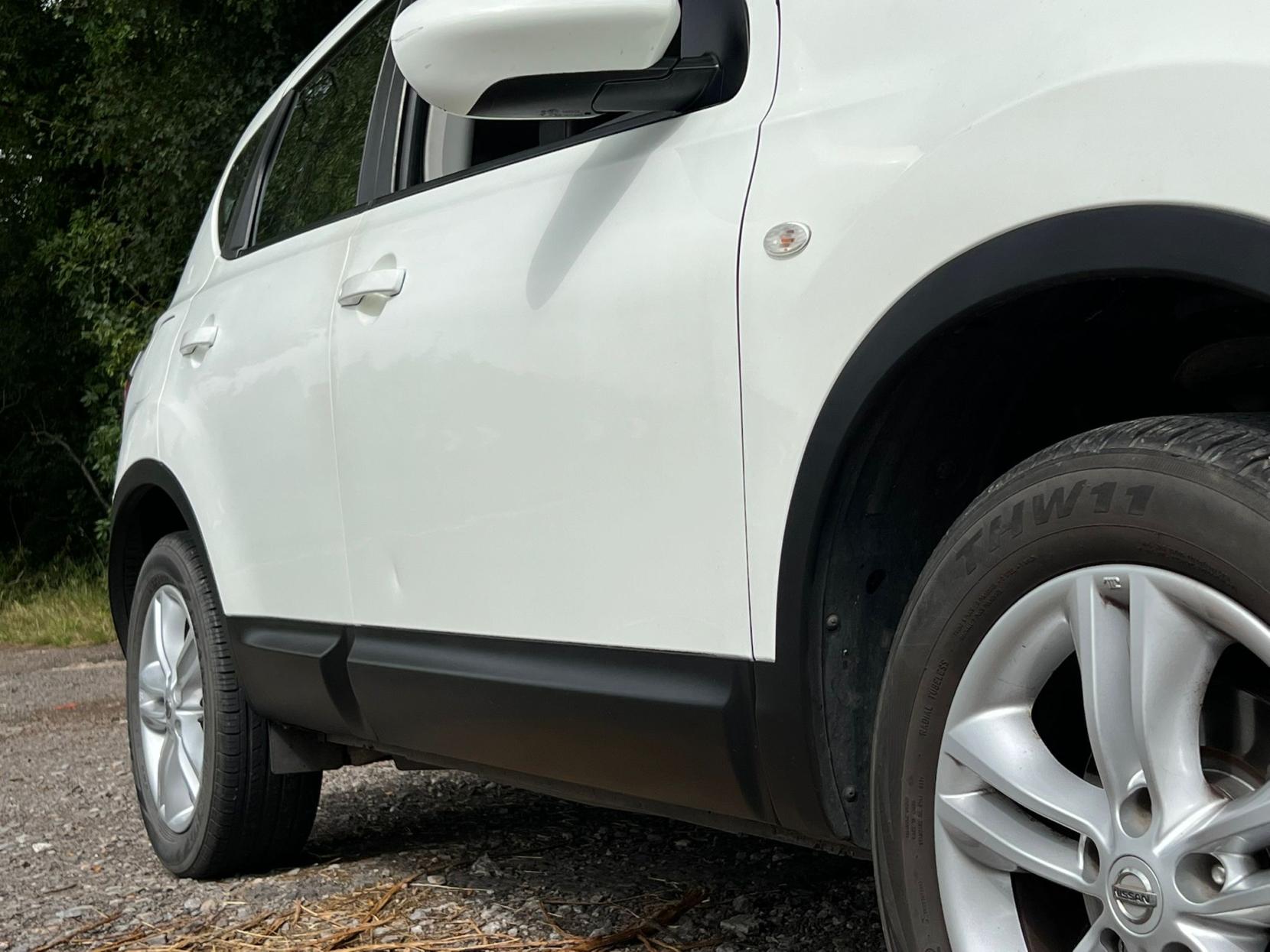 Nissan Qashqai 1.5 dCi Acenta SUV 5dr Diesel Manual 2WD Euro 4 (106 ps)